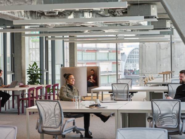 Moderner Coworking Space & Büros in Berlin-Mitte nahe Alexanderplatz — Bild 6