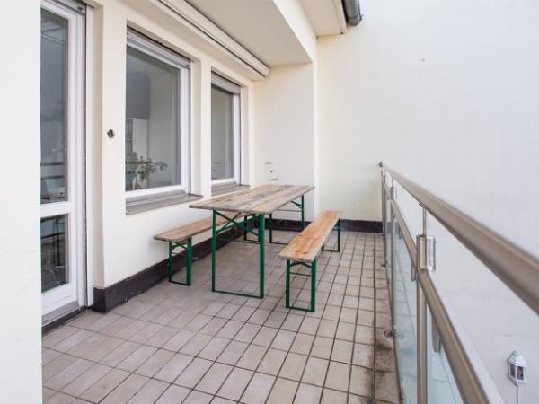 Schreibtischplatz in München (Ludwigsvorstadt-Isarvorstadt) – Moderne Bürogemeinschaft in München-Ludwigsvorstadt — Bild 5