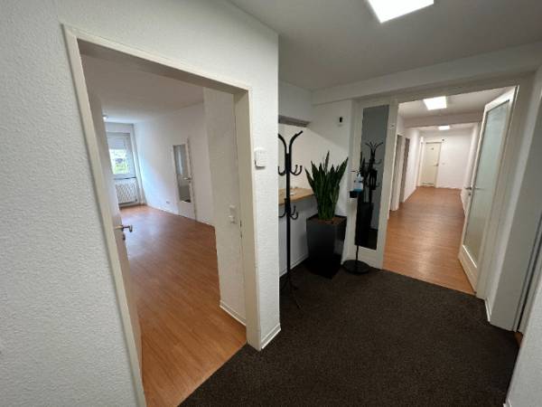 Abschließbares Büro in Köln (Neustadt-Nord) – Moderner Büroraum in Bürogemeinschaft in Köln-Neustadt-Nord — Bild 5