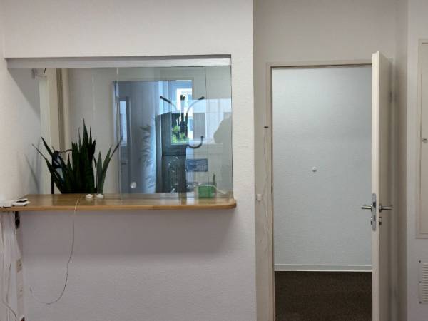 Abschließbares Büro in Köln (Neustadt-Nord) – Moderner Büroraum in Bürogemeinschaft in Köln-Neustadt-Nord — Bild 4