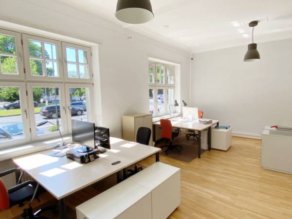 Kreative Bürogemeinschaft im repräsentativen Altbau in — Bild 1