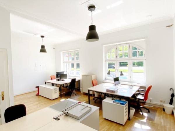 Kreative Bürogemeinschaft im repräsentativen Altbau in — Bild 8