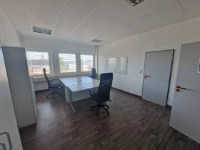 Ruhiger, gut erreichbarer Büroraum in kreativer Umgebung in Nürnberg-Nord