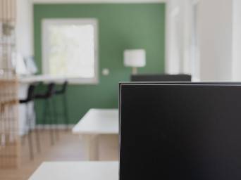 Lichtdurchflutetes Büro und Coworking in Unterschleißheim — Bild 7