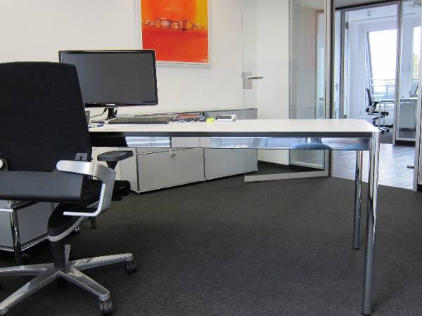 Modernes Büro in exklusiver Bürogemeinschaft in Frankfurt Westend-Nord — Bild 1