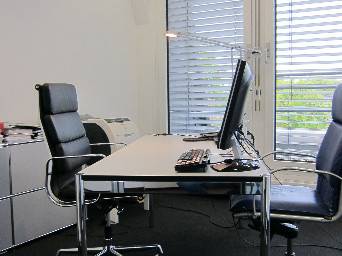 Modernes Büro in exklusiver Bürogemeinschaft in Frankfurt Westend-Nord — Bild 3