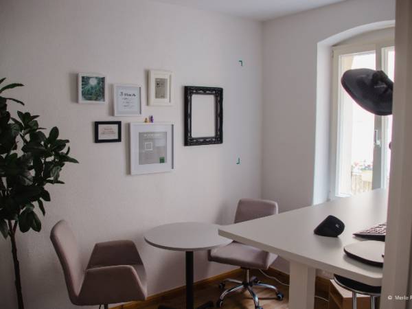 Gemütlicher Coworking Space mit festen Arbeitsplätzen in Potsdam — Bild 8