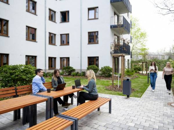 Voll ausgestattete Büros & Coworking Plätze in Berlin-Pankow — Bild 3