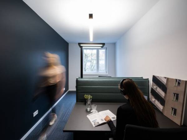 Voll ausgestattete Büros & Coworking Plätze in Berlin-Pankow — Bild 2