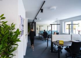 Schreibtisch im Coworking Space (Private Desk)