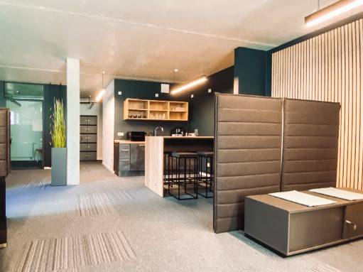 Voll ausgestattete Büros & Coworking Plätze in Berlin-Pankow — Bild 1