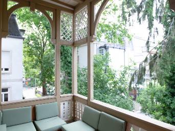 Kreative Bürogemeinschaft in historischer Villa in Karlsruhe — Bild 4