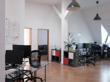 Schreibtischplatz in Berlin (Neukölln) – Helle Bürogemeinschaft mit Weitsicht in Berlin-Neukölln — Bild 8