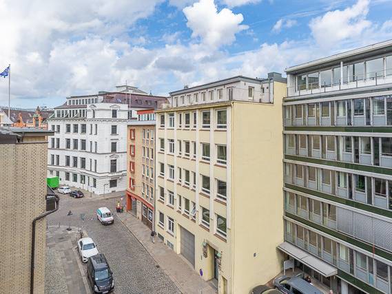 Abschließbares Büro in Hamburg (Altstadt) – Heller Büroraum in Bürogemeinschaft in Hamburg-Altstadt — Bild 4