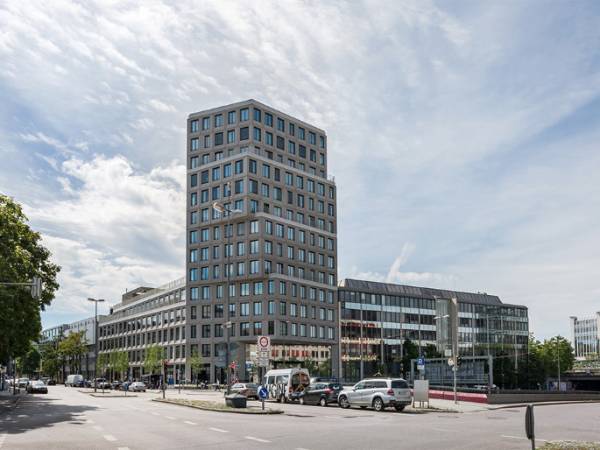 Bürofläche in München (Schwanthalerhöhe) – Moderne Büroetagen mit Blick über München in Schwanthalerhöhe — Bild 1