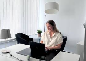 Fix. Desk - Co Work fester Arbeitsplatz ab