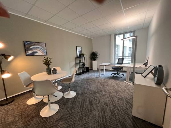 Flexible Büros und Coworking Space in Neuss mit Top-Anbindung — Bild 5
