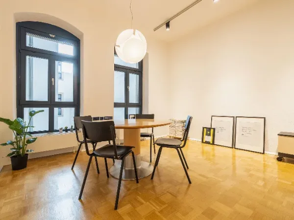 Schreibtischplatz in Dresden (Innere Neustadt) – Kreative Bürogemeinschaft im stilvollen Barockviertel Dresden-Innere — Bild 8