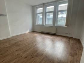 Büro für bis zu 4 Personen
