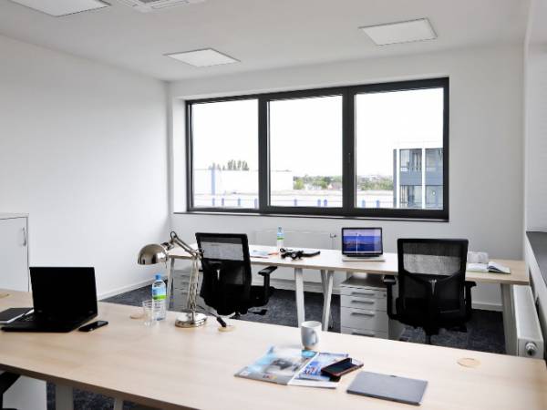 Moderne Büroetage und Coworking mit Rheinblick in Monheim am Rhein — Bild 4