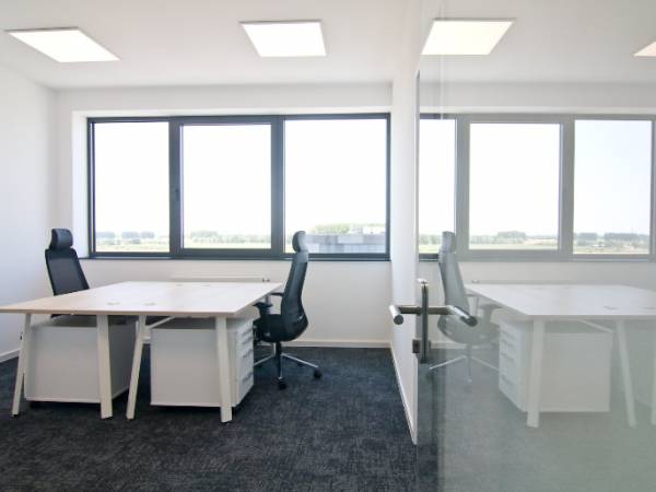 Moderne Büroetage und Coworking mit Rheinblick in Monheim am Rhein — Bild 1