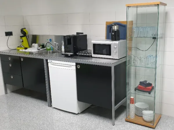 Schreibtischplatz in Iserlohn (Kesbern) – Eigener Arbeitsplatz in Bürogemeinschaft in Iserlohn-Kesbern — Bild 8