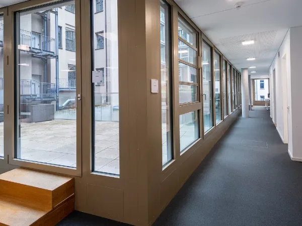 Bürofläche in Berlin (Mitte) – Lichtdurchflutete Büroräume in Berlin-Mitte — Bild 4
