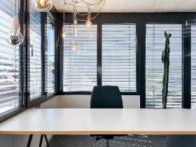 ROOFTOP: moderne, klimatisierte Coworking-Plätze