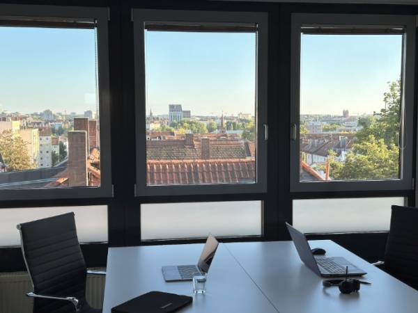 Moderner Coworking Space & Büros in Nürnberg-Wöhrd mit Dachterrasse — Bild 4