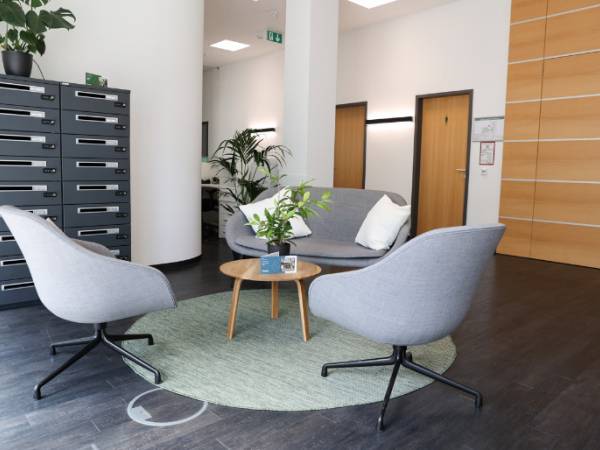 Hochwertige und Moderne Serviced Offices & Coworking München Laim — Bild 1