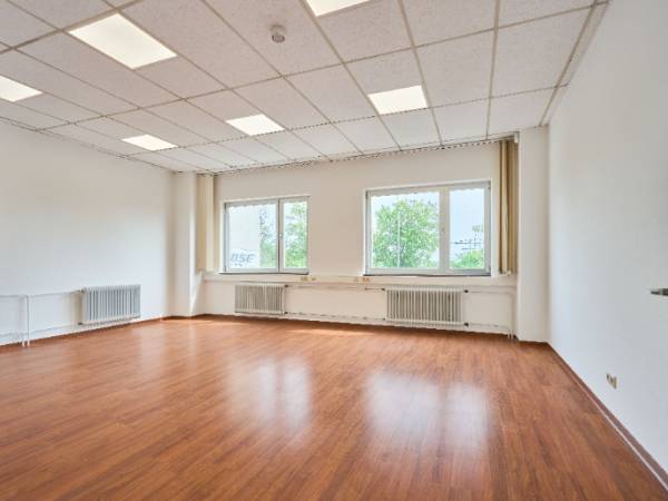 Bürofläche - Grundriss flexibel anpassbar, renoviert — Bild 3