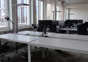 NE Raum + Glass Raum
