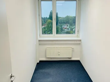 Abschließbares Büro in Berlin (Marzahn-Mitte) – Lichtdurchflutete Bürogemeinschaft in Berlin Marzahn-Mitte — Bild 3