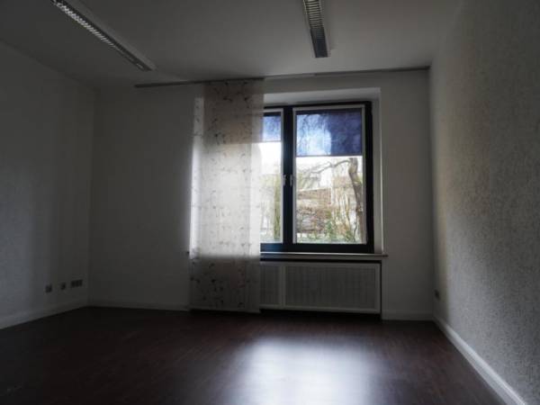 Helle & repräsentative Büroräume in Fabrikanten-Villa Witten-Stockum — Bild 5