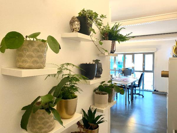 Kreatives Loft in Bürogemeinschaft in Frankfurt-Ostend — Bild 1