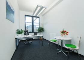 Privates Büro für 1-2 Personen