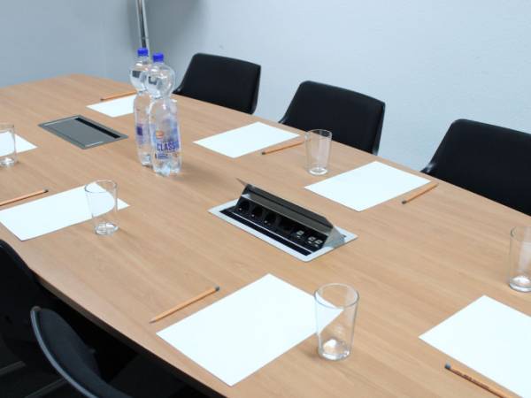 Büroraum in zentraler Bürogemeinschaft in Frankfurt am Main-Innenstadt — Bild 3