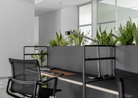 Hot Desk