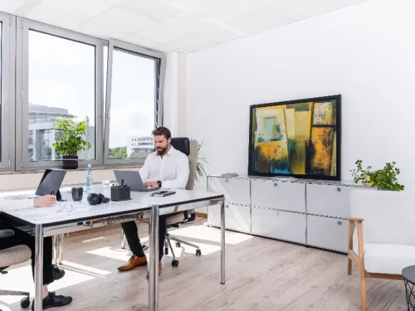 Meetingraum in Hannover – Repräsentatives Business Center & Coworking Space in Hannover-Süd — Bild 2