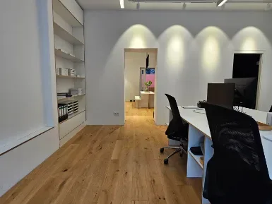 Schreibtischplatz in Düsseldorf (Flingern-Nord) – Kreative Bürogemeinschaft mit Schaufenster in Düsseldorf Flingern-Nord — Bild 2
