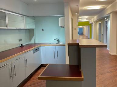 Moderne Einzel- und Teambüros in Hannover-Mitte — Bild 1