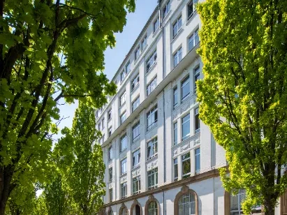Schreibtischplatz in Frankfurt am Main (Sachsenhausen-Nord) – Coworking Arbeitsplätze in der Stempelfabrik Sachsenhausen — Bild 2