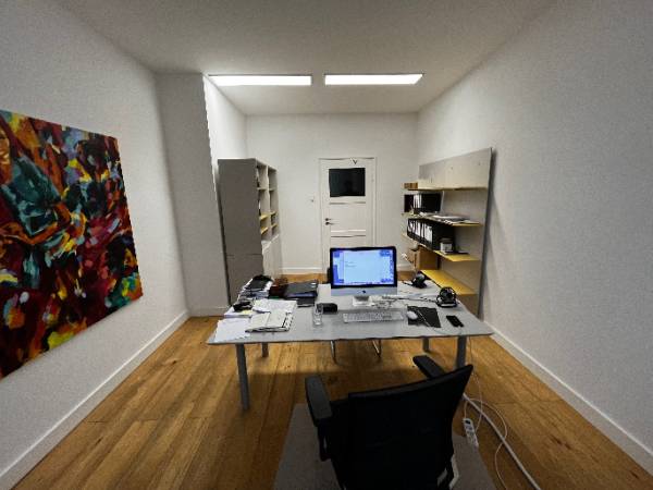 Abschließbares Büro in München (Neuhausen-Nymphenburg) – Attraktive und helle Büroräume in Altbau Neuhausen-Nymphenburg — Bild 4