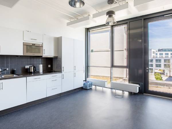 Flexible, voll möblierte Büroräume in Bürogemeinschaft — Bild 5
