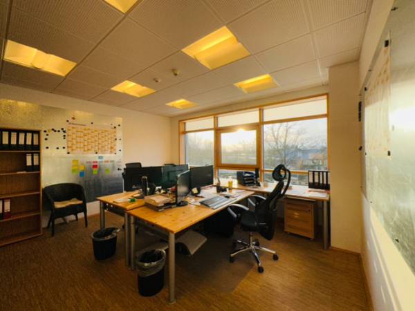 Moderne Bürogemeinschaft mit hellen Büros in Erkelenz — Bild 7