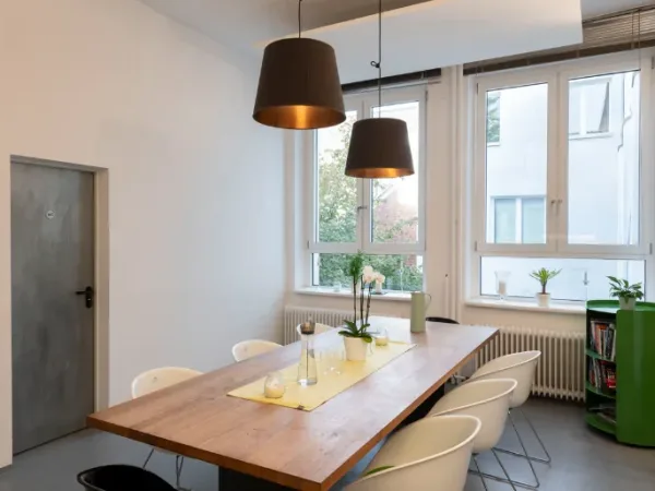 Abschließbares Büro in Düsseldorf (Friedrichstadt) – Komfortable Einzelbüros in moderner Bürogemeinschaft — Bild 6
