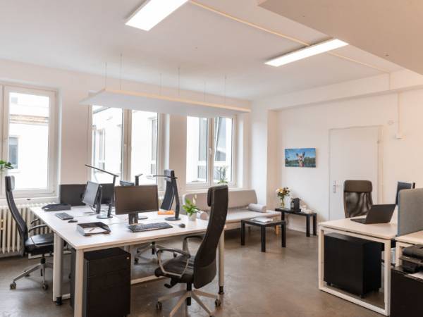 Moderne Einzelbüros in ruhiger Bürogemeinschaft in — Bild 8