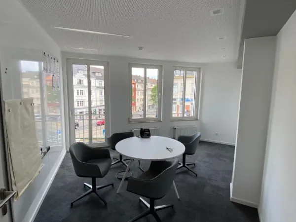 Bürofläche in Bonn (Beuel-Mitte) – Erstklassig ausgestattete Bürofläche im Herzen von Beuel/Brückenforum — Bild 2