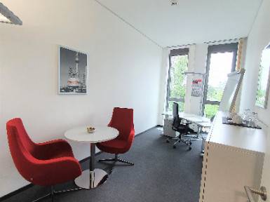 Lichtdurchfluteter Coworking Space & moderne Büros in Wiesbaden-Südost — Bild 5