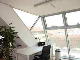 Ihr Tor zur Produktivität: Modernste Co-Working Spaces im Dachgeschoss